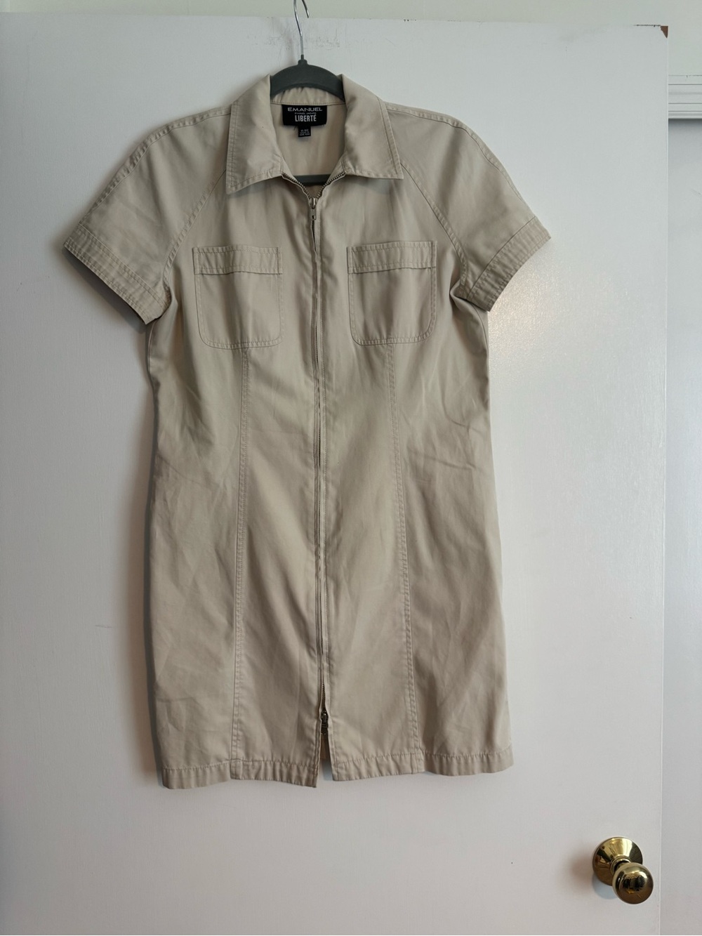 Emanuel Ungaro Cream Zip-Front Short Trench Dress